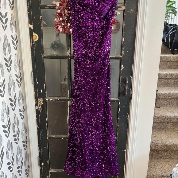 Prom Dress - Picture 4 of 5